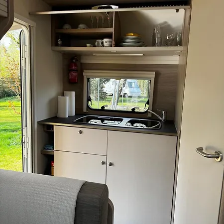 Reisemobil Zentrum Кемпинг *